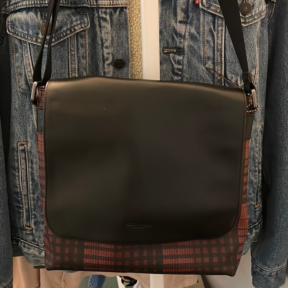 Coach Messenger Bag